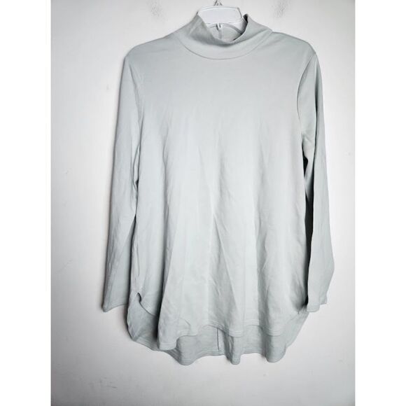 Chico's Women Mock Neck Light Grey 100% Pima Cotton Top size 1 or Medium - Picture 1 of 9
